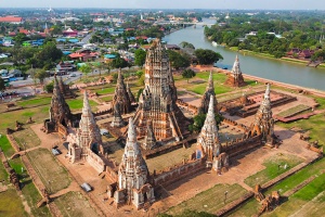 Chùa Wat Chaiwatthanaram: Ngôi đền cổ có kiến trúc tựa như Angkor Wat