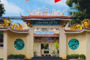 Linh Sơn Cổ Tự - ngôi chùa cổ bậc nhất tại Vũng Tàu