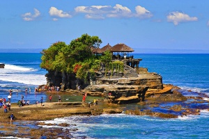 Tanah Lot – Ngôi đền linh thiêng bảo hộ hòn đảo Bali