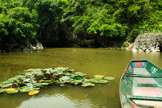 tham quan ao dong hang luồn vào mùa đẹp nhất