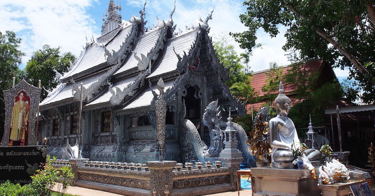 chùa bạc wat sri suphan