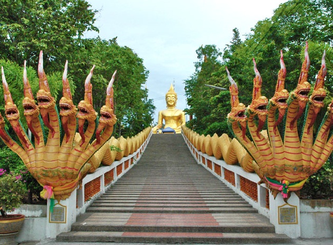 vẻ đẹp chùa wat phra yai