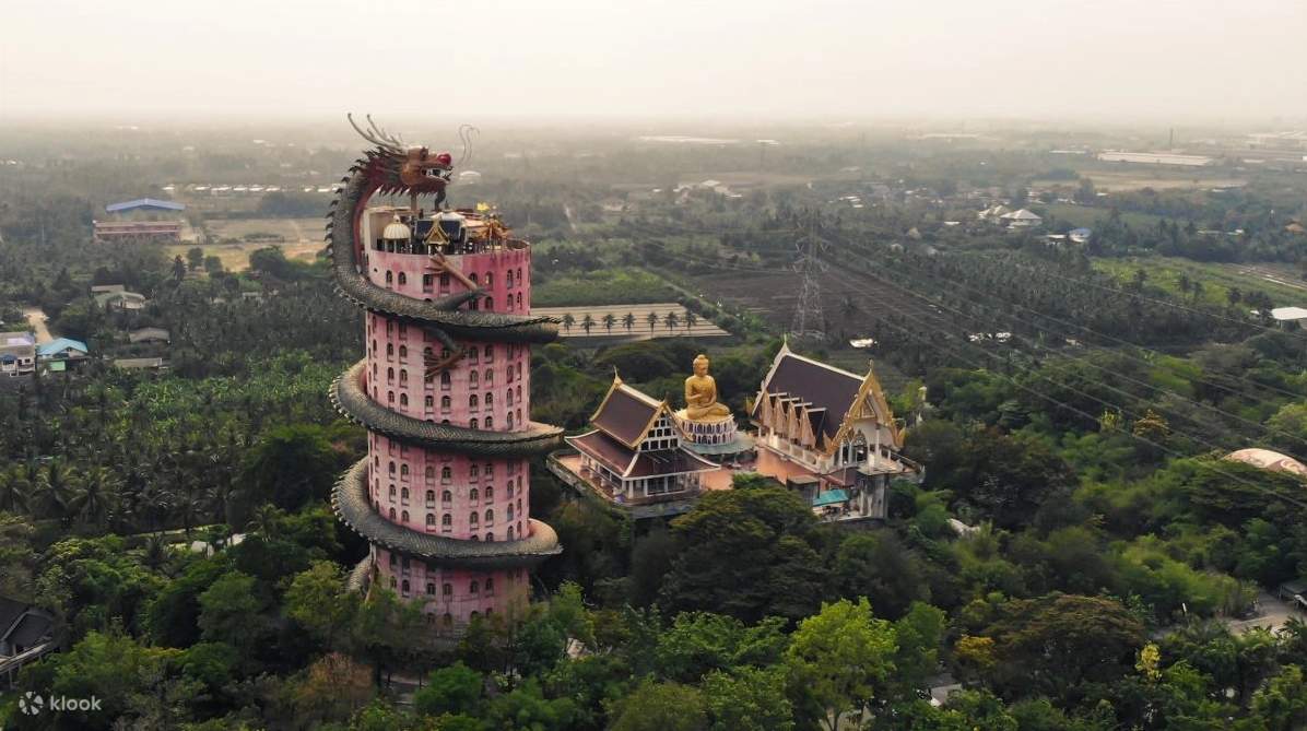 Đền rồng Wat Samphran 