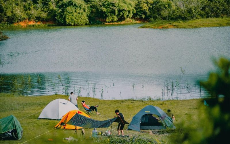 Đến hồ Kala bạn có thể cắm trại ở một bán đảo phía hạ lưu của hồ