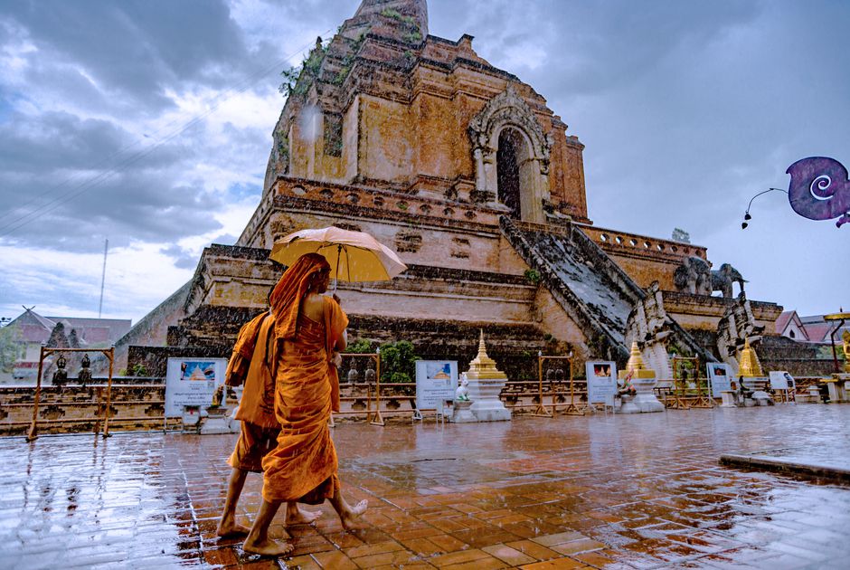 tham quan chùa wat chedi luang vào mùa đẹp nhất