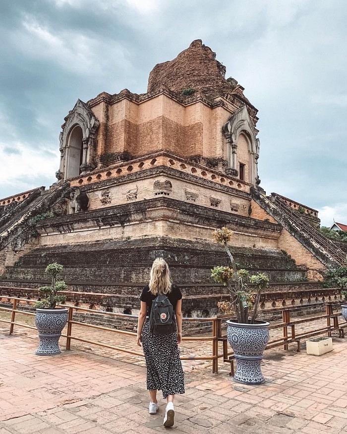 kinh nghiệm tham quan chùa wat chedi luang