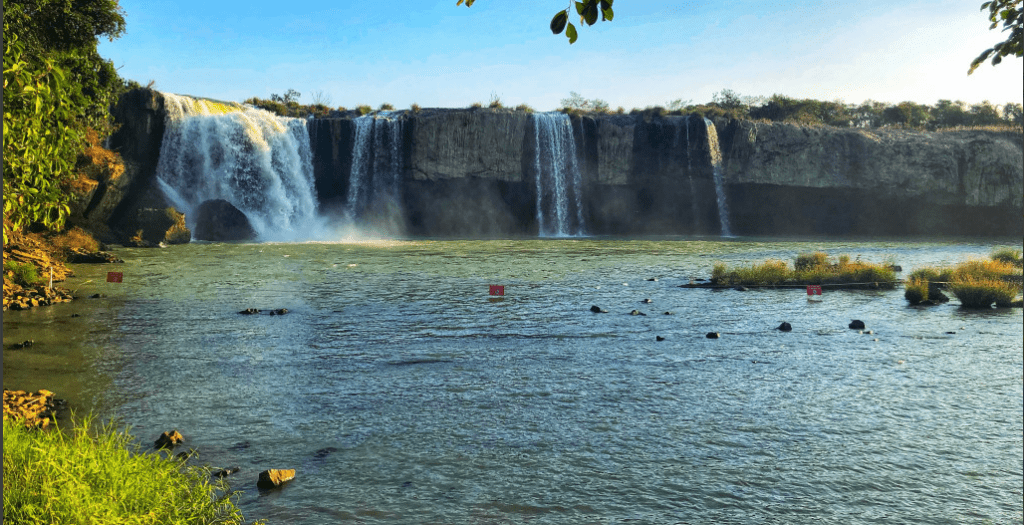 THÁC DRAY NUR: NGẮM THIÊN NHIÊN HÙNG VĨ TẠI BUÔN MÊ THUỘT